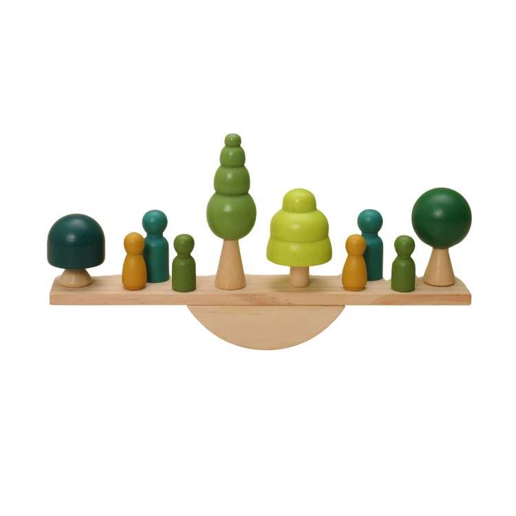 Juego de Equilibrio de Árboles Montessori con Diseño Moderno en equilibrio montado