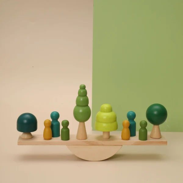 Juego de Equilibrio de Árboles Montessori con Diseño Moderno en equilibrio montado